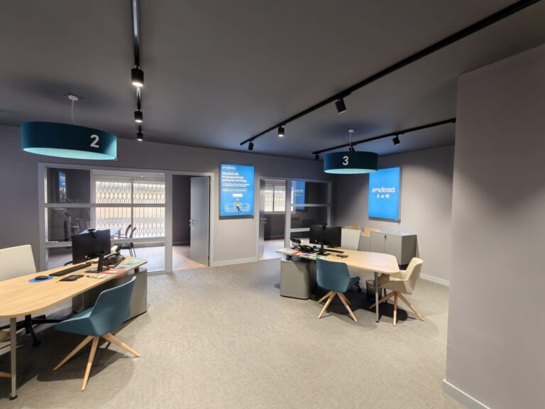 Detall de l’interior del Punt de Servei Endesa d’Olesa de Montserrat.