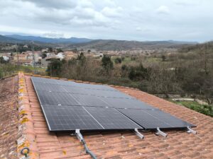 Instal·lacio solar fotovoltaica a Les Planes d'Hostoles